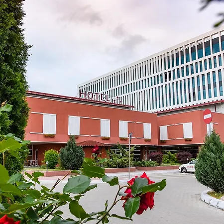 فندق Torontal تيميشورا