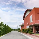 Torontal Отель 3*