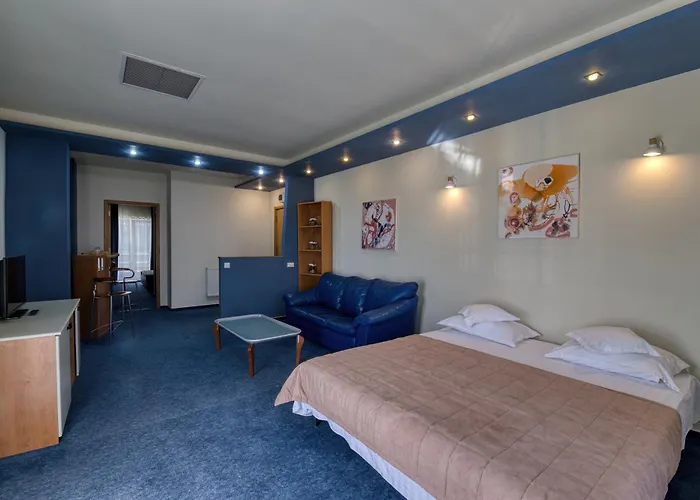 Hotel Torontal Hotel