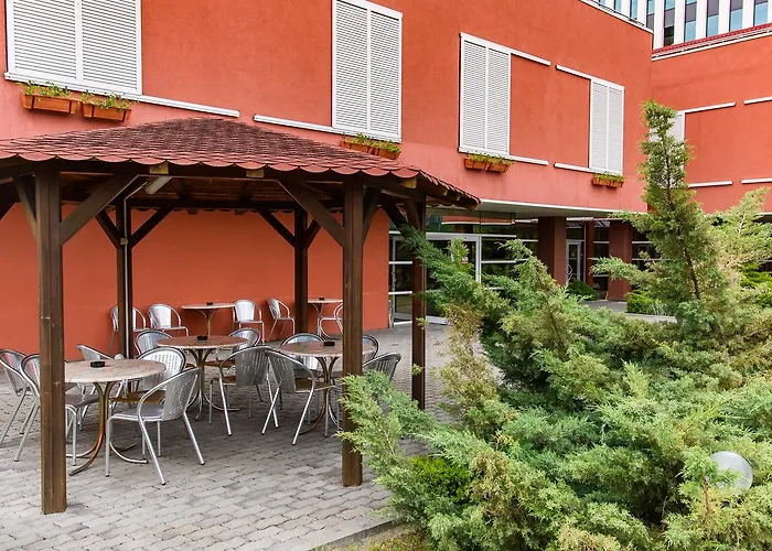 Hotel Torontal Hotel 3*